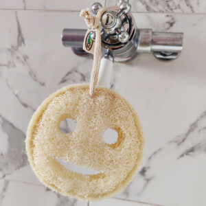 Luffa Smile Eco Living - Koorib ja puhastab täiuslikult nahka ja keha isegi raskesti ligipääsetavates kohtades